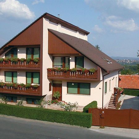 Heviz Therme Apartmenthaus Esterno foto