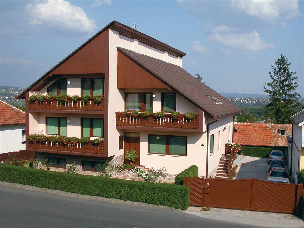 Heviz Therme Apartmenthaus Esterno foto