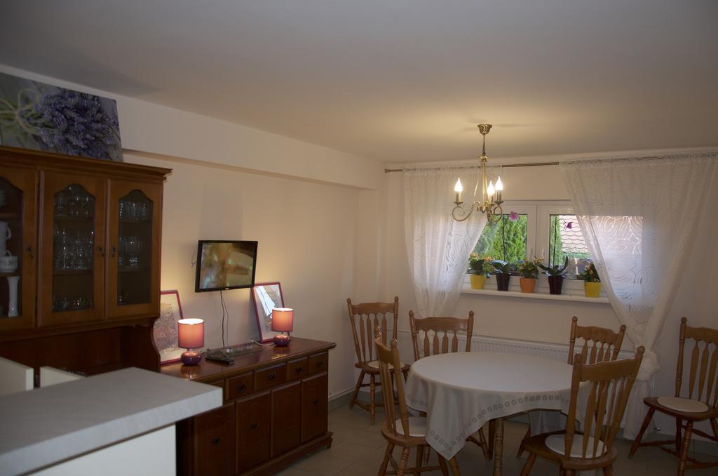 Heviz Therme Apartmenthaus Esterno foto