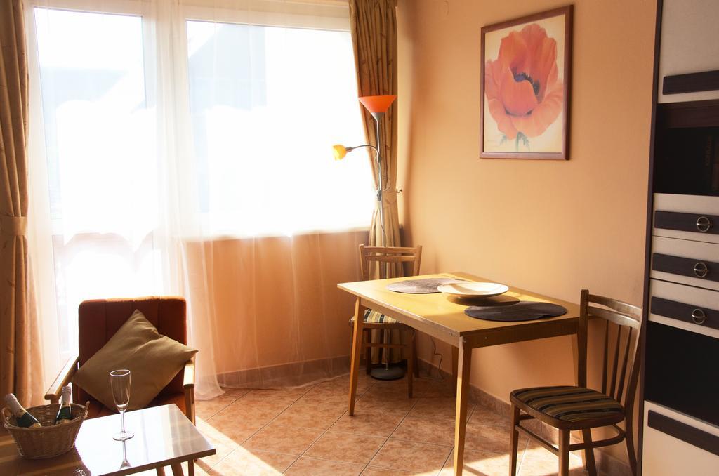 Heviz Therme Apartmenthaus Esterno foto