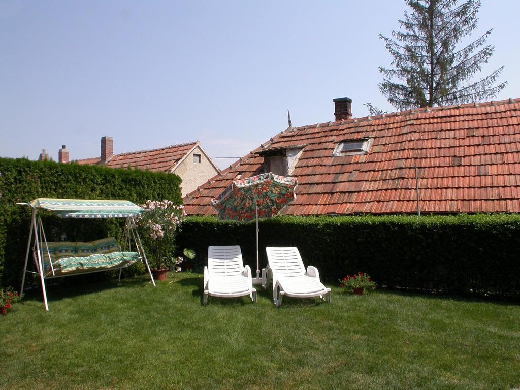 Heviz Therme Apartmenthaus Esterno foto