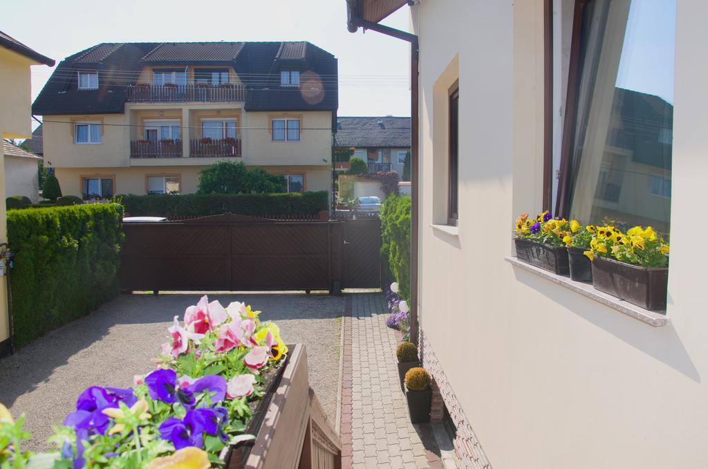 Heviz Therme Apartmenthaus Esterno foto