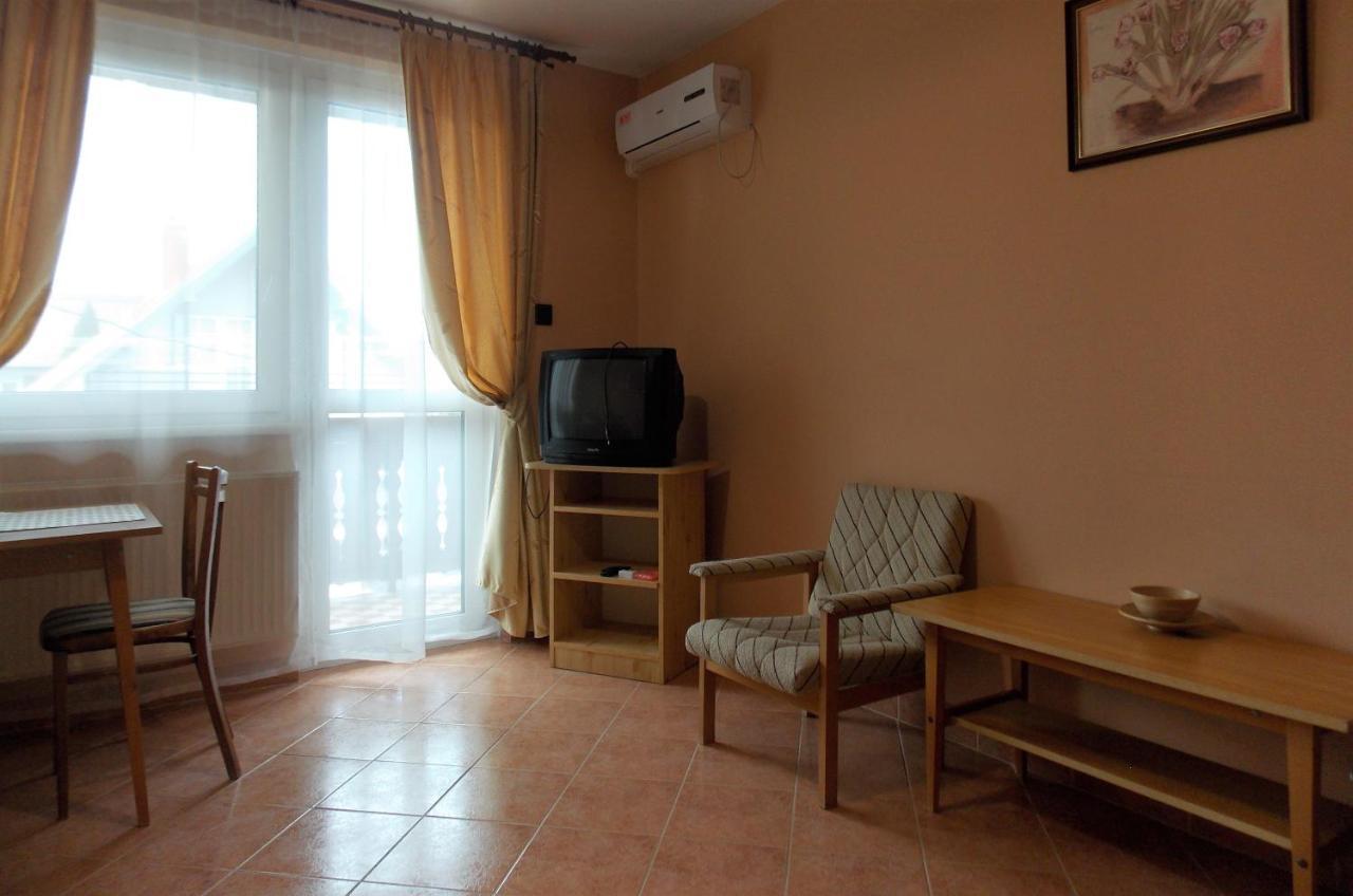 Heviz Therme Apartmenthaus Esterno foto