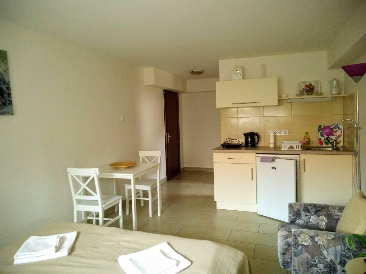 Heviz Therme Apartmenthaus Esterno foto