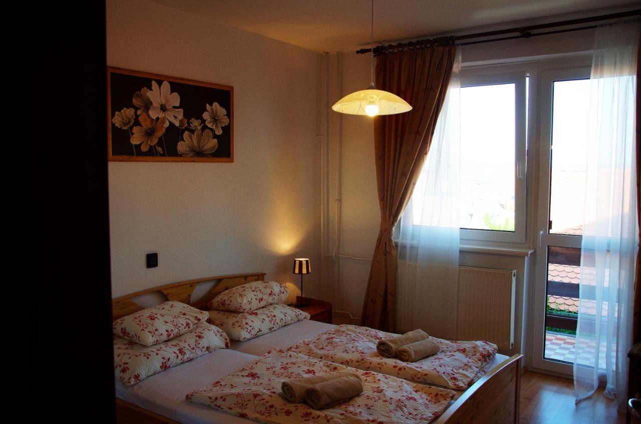 Heviz Therme Apartmenthaus Esterno foto